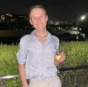 Meet your Posher, Tom